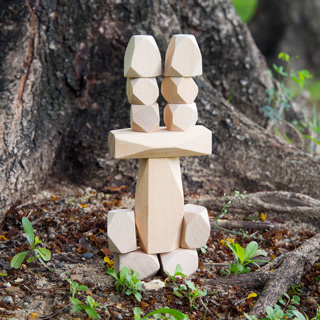 Wood Stackers Standing Stones, 20 Pieces